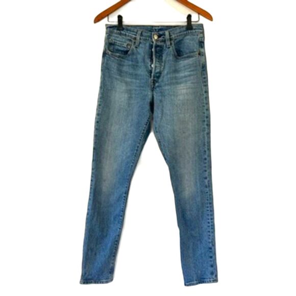 Levi's Premium Women's 501 Jeans Size 28 x 30 Slim Leg Button Fly - Picture 2 of 12
